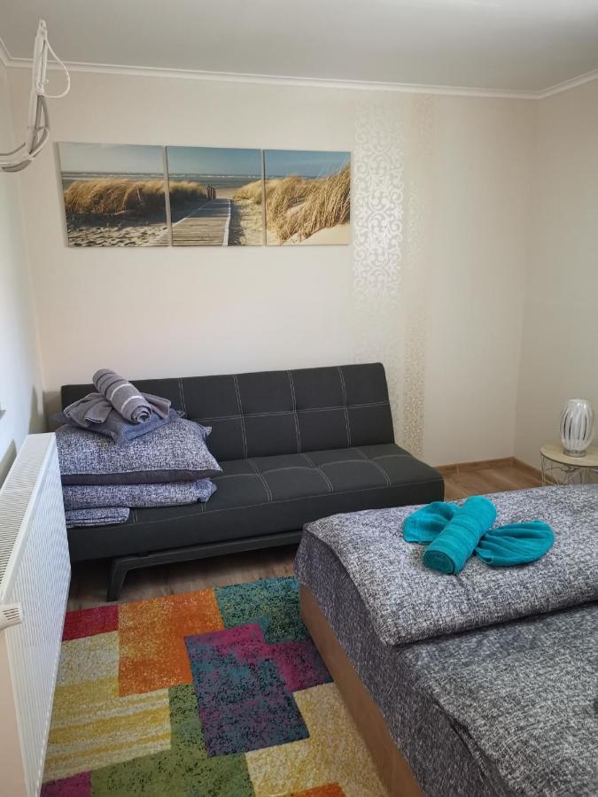 Lili Apartman ハルカーニャ エクステリア 写真
