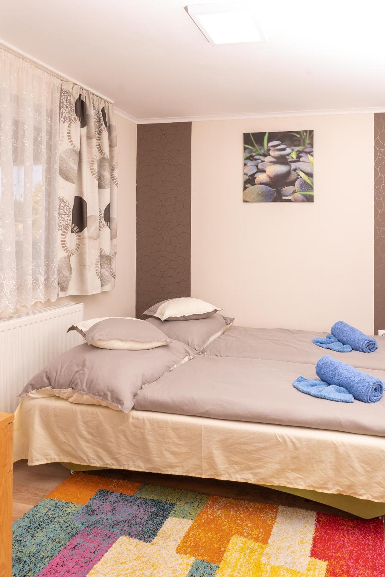 Lili Apartman ハルカーニャ エクステリア 写真