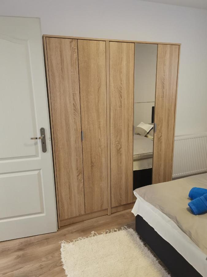 Lili Apartman ハルカーニャ エクステリア 写真