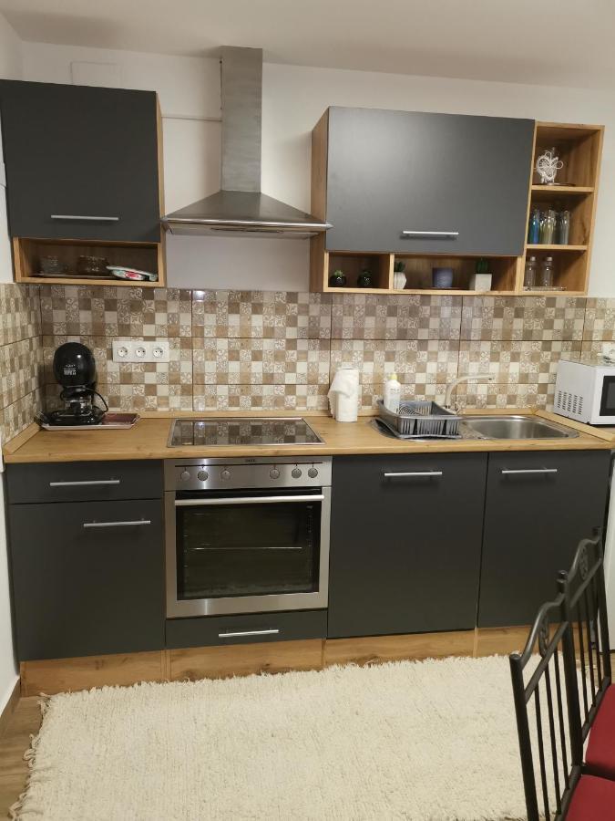Lili Apartman ハルカーニャ エクステリア 写真