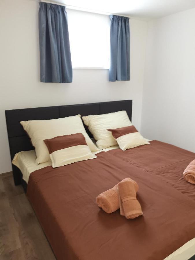 Lili Apartman ハルカーニャ エクステリア 写真