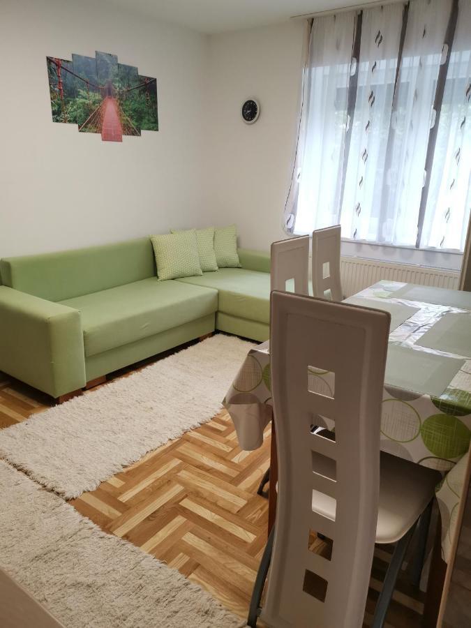 Lili Apartman ハルカーニャ エクステリア 写真