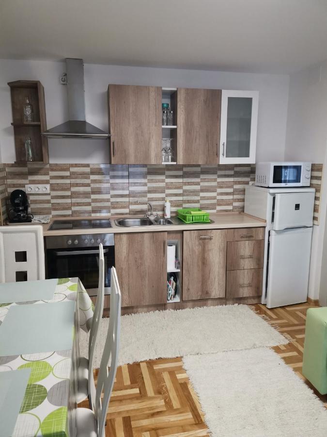 Lili Apartman ハルカーニャ エクステリア 写真