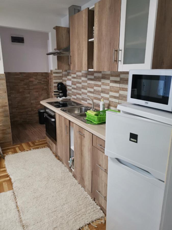 Lili Apartman ハルカーニャ エクステリア 写真